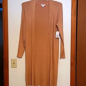 NWT Time Tru long camel color sweater  M